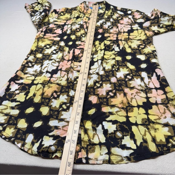 Blue Ginger - Pleated Button-Up Tunic Blouse - Made of 100% Raton - Size Small - Picture 14 of 16